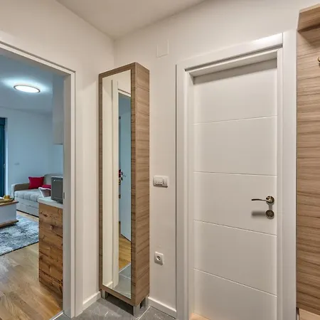 Apartman Bb *